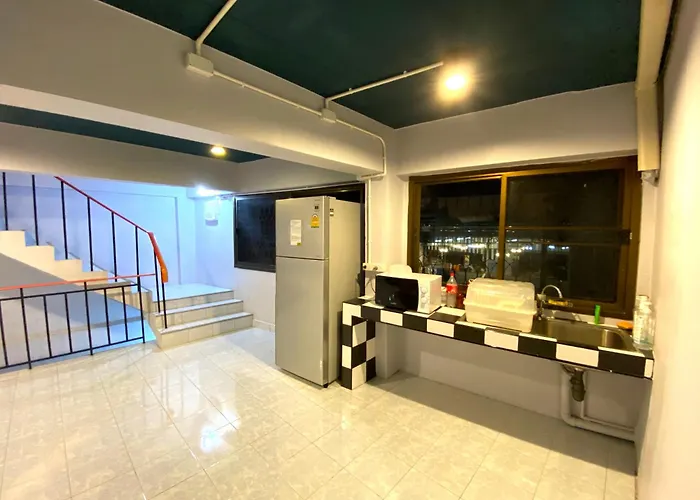 Sleep At - Don Mueang Хостел