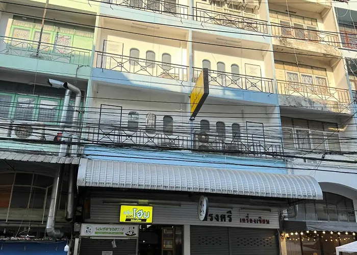 Хостел Sleep At - Don Mueang Бангкок