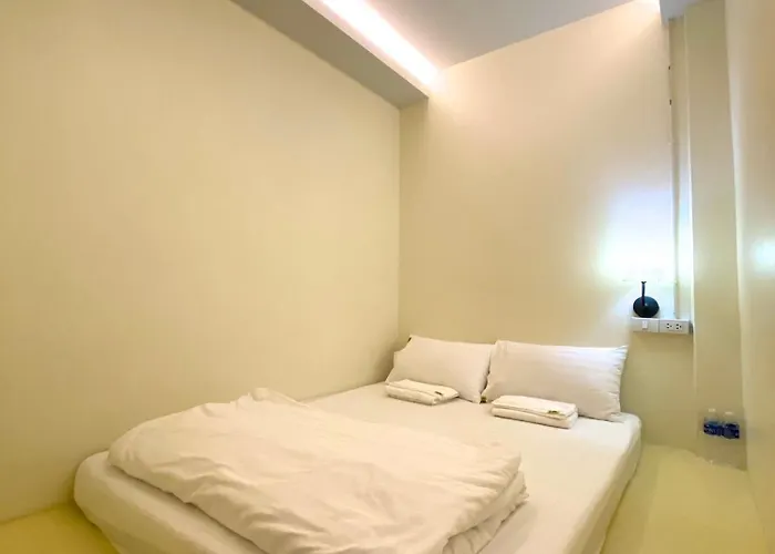 Хостел Sleep At - Don Mueang Бангкок